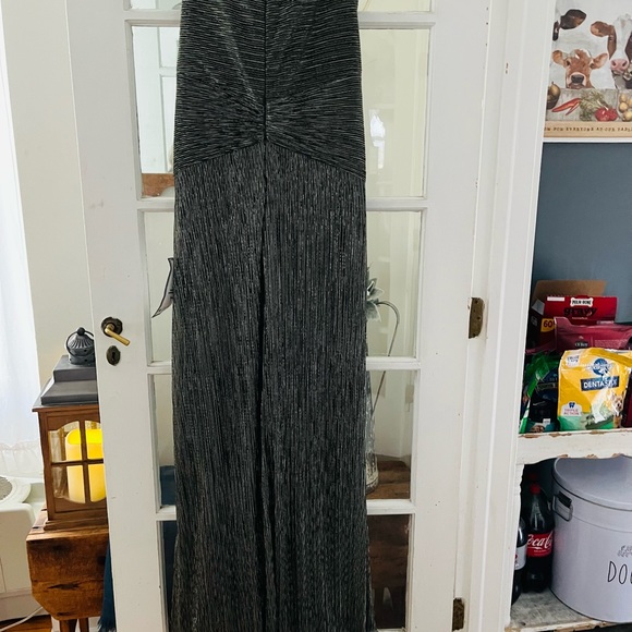 Evening Dress - Picture 6 of 13